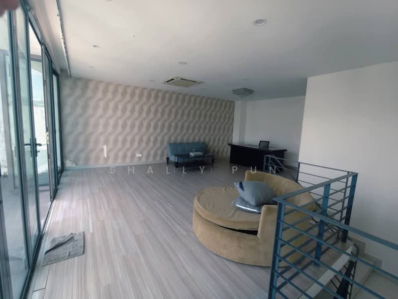3-storey Terraced House for Rent in Bandar Nusaputra (Puchong) - Shally Pun - Living Room - PropertyGuru.com.my