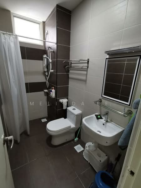 Condominium for Sale at M Condominium @ Larkin - Melinda Ee - Bathroom - PropertyGuru.com.my