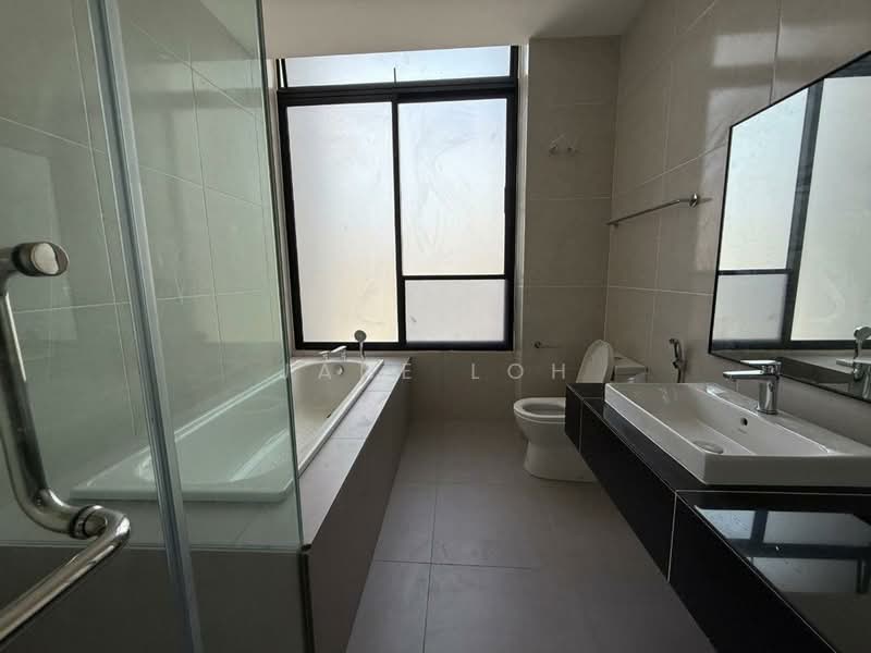 2-storey Terraced House for Sale in Puteri Harbour (Iskandar Puteri (Nusajaya)) - Jane Loh - Bathroom - PropertyGuru.com.my