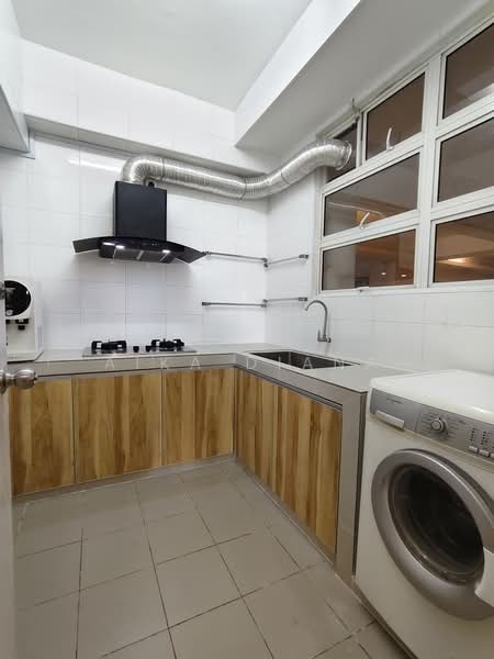 Condominium for Rent at The Zest @ Kinrara 9 - Aika Diana - PropertyGuru.com.my