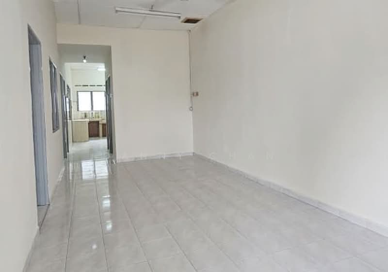 1-storey Terraced House for Sale in Taman Klang Utama (Kapar) - Danny Chan - Interior - PropertyGuru.com.my