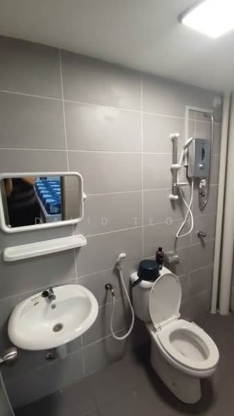 Pangsapuri untuk Disewa di Vista Sri Tanjung - David Teoh - Bathroom - PropertyGuru.com.my