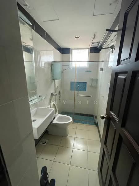 Kondominium untuk Dijual di Platinum Hill PV 8 - Yanny Siow - Bathroom - PropertyGuru.com.my