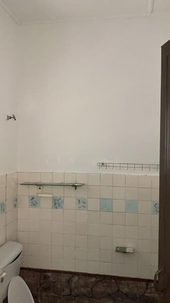 Rumah Teres 2 Tingkat untuk Dijual di Petaling Jaya (Selangor) - Ken Lai - Bathroom - PropertyGuru.com.my