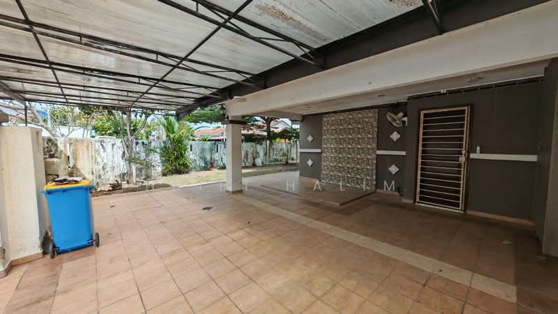 Rumah Teres 2-Tingkat untuk Dijual di Bandar Saujana Putra (Tanjong Duabelas) - Hairi Halim - PropertyGuru.com.my