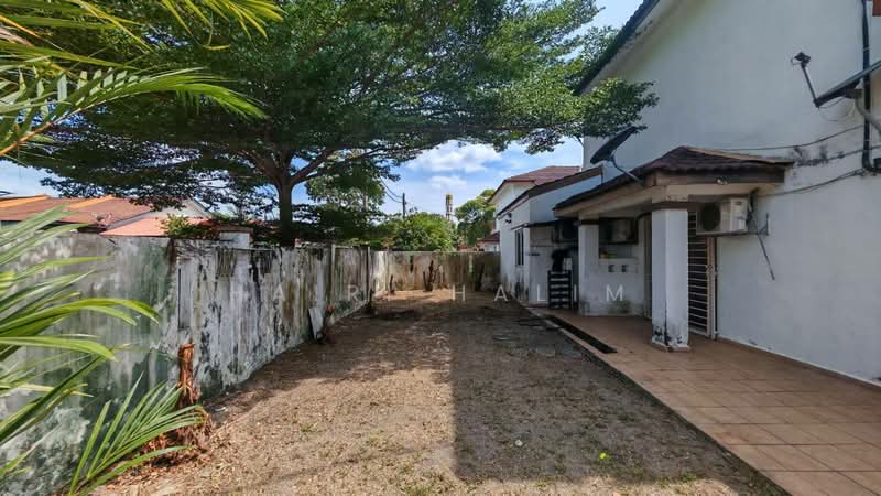 Rumah Teres 2-Tingkat untuk Dijual di Bandar Saujana Putra (Tanjong Duabelas) - Hairi Halim - PropertyGuru.com.my