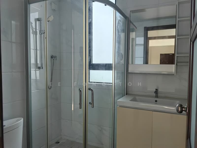 Pangsapuri untuk Dijual di Starview Bay @ Forest City - Ee Fong Toh - Bathroom - PropertyGuru.com.my