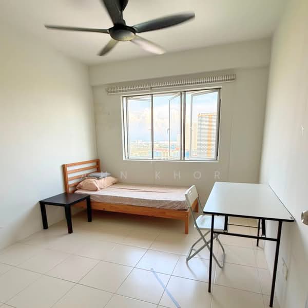 Pangsapuri untuk Disewa di Pangsapuri Suria 1 Batu Kawan - Ann Khor - Bedroom - PropertyGuru.com.my