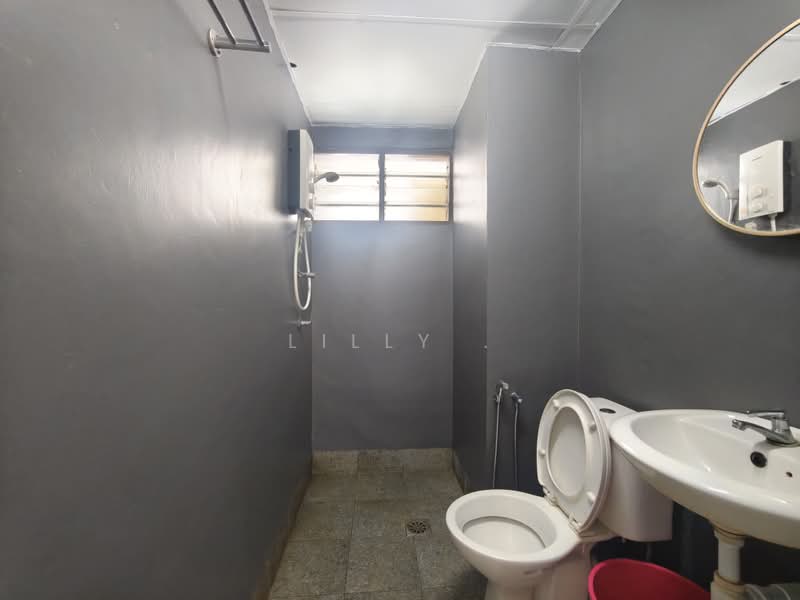 Apartment for Sale at Sri Saujana - Lilly . - Bathroom - PropertyGuru.com.my
