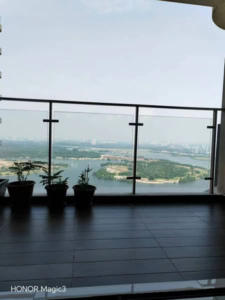 Kondominium untuk Dijual di Royal Strand @ Country Garden Danga Bay - Ms Goh - PropertyGuru.com.my