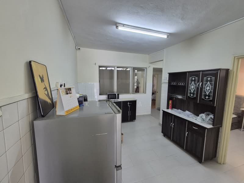 2-storey Terraced House for Sale in SS8 (Petaling Jaya) - Ken Lai - Kitchen - PropertyGuru.com.my
