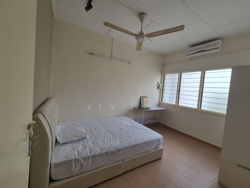 2-storey Terraced House for Sale in SS8 (Petaling Jaya) - Ken Lai - Bedroom - PropertyGuru.com.my