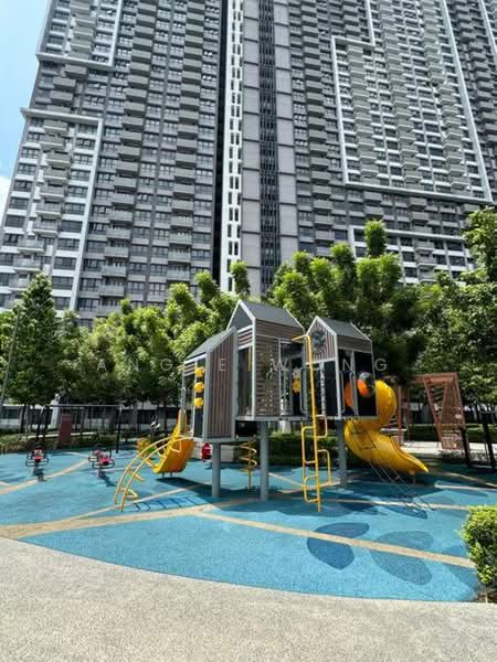 Service Residence for Sale at M Vertica - Angie Wong - Exterior - PropertyGuru.com.my