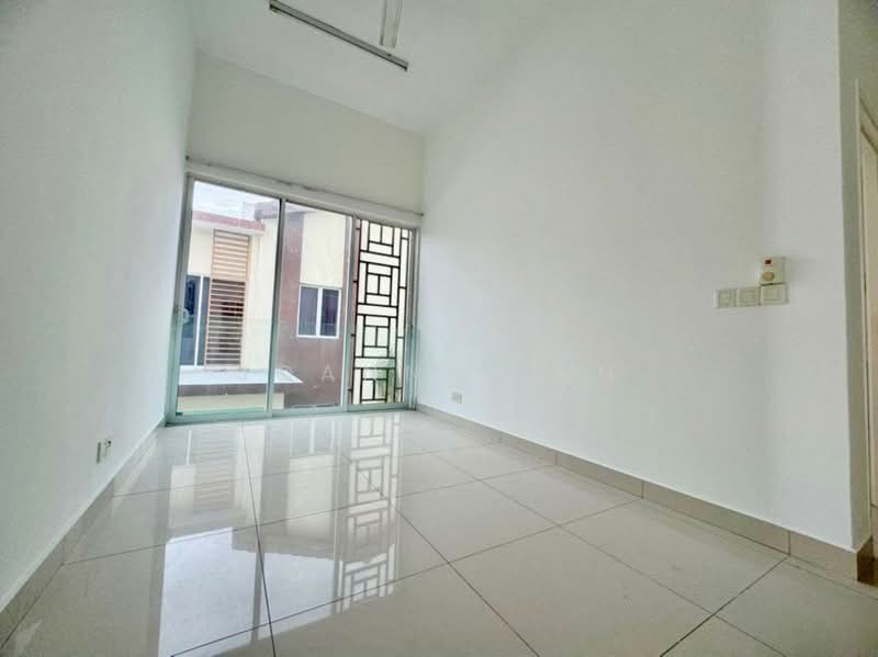 Semi-Detached House for Sale in Setia Damai (Setia Alam) - Joanne Tan - Interior - PropertyGuru.com.my