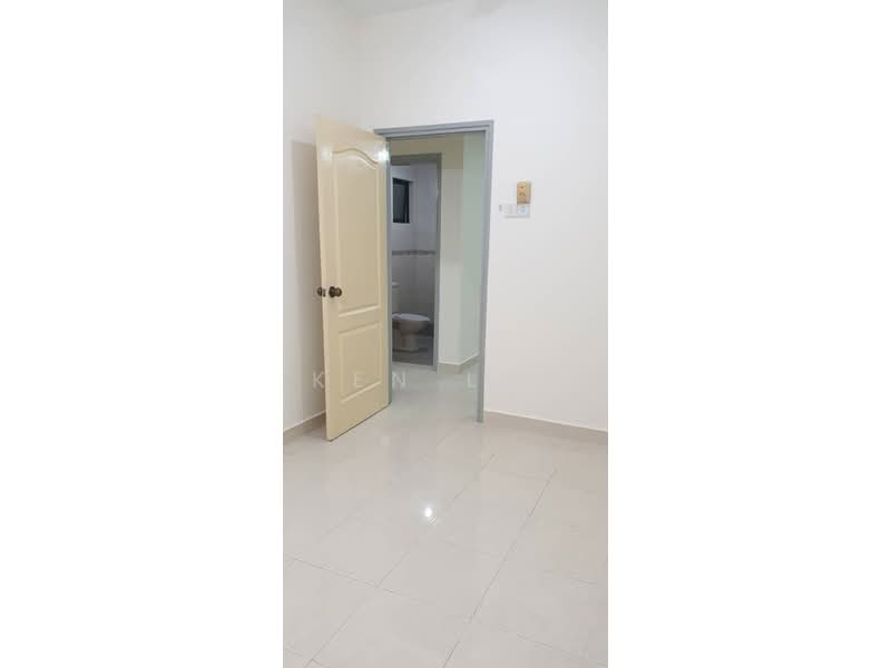 Condominium for Sale at Pelangi Utama - Ken Lai - Bathroom - PropertyGuru.com.my