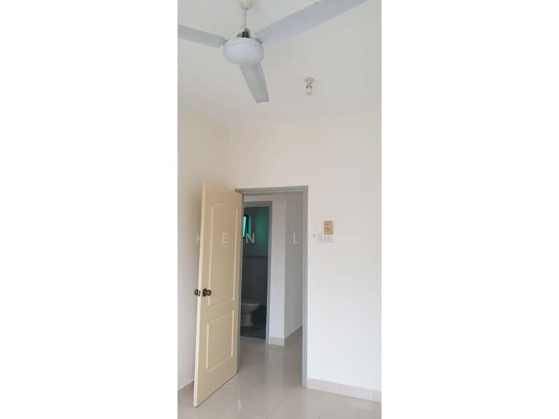 Condominium for Sale at Pelangi Utama - Ken Lai - Bathroom - PropertyGuru.com.my
