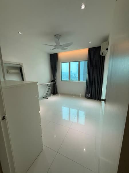 Kondominium untuk Disewa di Green Avenue Condominium - Jake Lim - Bedroom - PropertyGuru.com.my