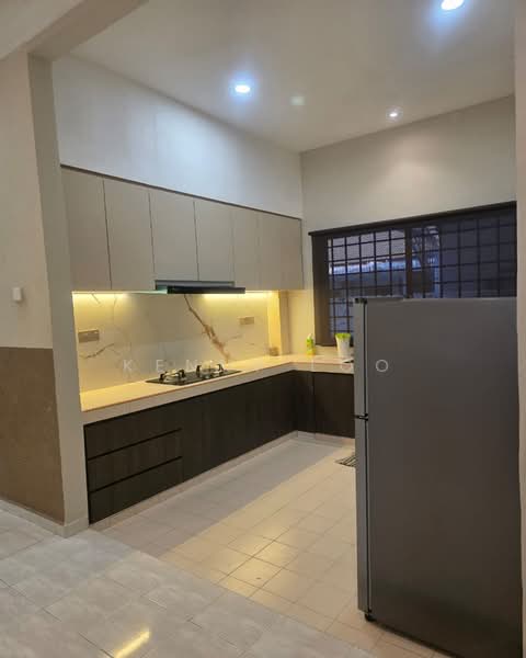 Kondominium untuk Disewa di Classic Condominium - Kenny Loo - Kitchen - PropertyGuru.com.my