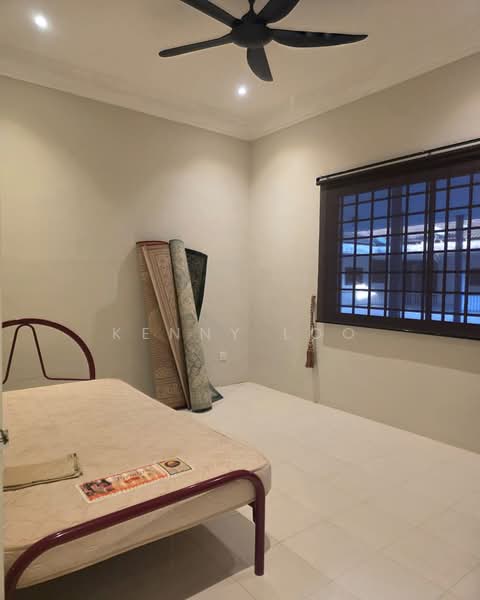Kondominium untuk Disewa di Classic Condominium - Kenny Loo - Bedroom - PropertyGuru.com.my