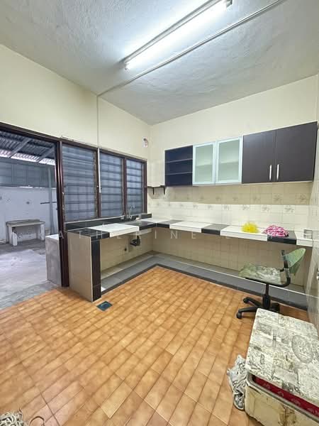 2-storey Terraced House for Sale in Bandar Baru Sri Petaling (Sri Petaling) - Katherine Lam - Kitchen - PropertyGuru.com.my