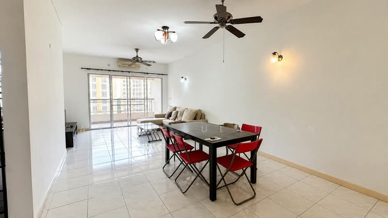 Condominium for Sale at Seri Maya Condominium - Yasmin Sulaiman - Living Room - PropertyGuru.com.my