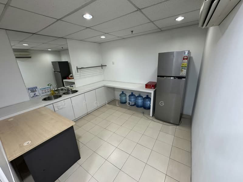 Office for Rent in Mont Kiara (Kuala Lumpur) - Apollo Ng - Kitchen - PropertyGuru.com.my