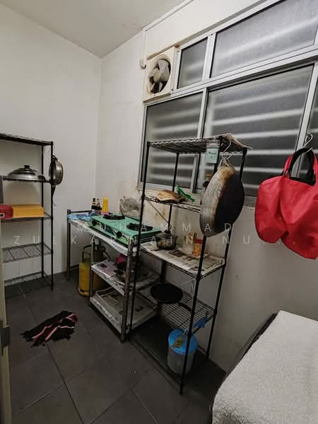 Pangsapuri untuk Disewa di Residensi Tasikmas - Muhammad Zulkarnain Nur Salim - Kitchen - PropertyGuru.com.my