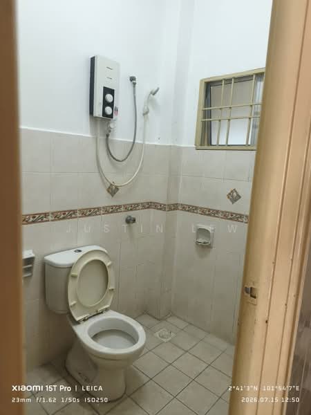 2-storey Terraced House for Rent in Seremban 2 (Negeri Sembilan) - Justin Lew - Bathroom - PropertyGuru.com.my