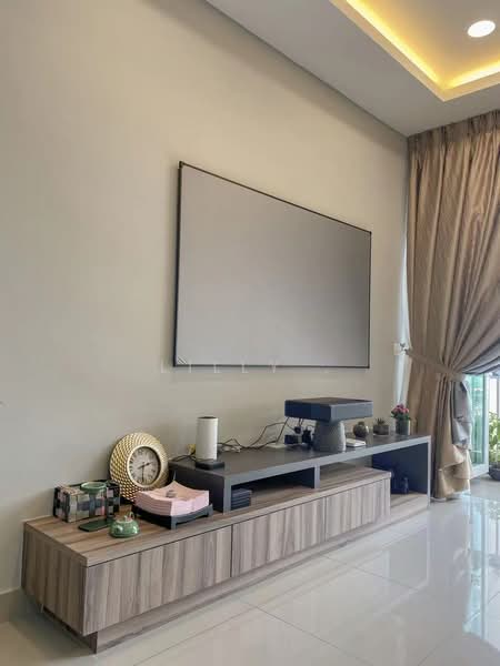 Kondominium untuk Dijual di Setia Sky Ville - Lilly . - Living Room - PropertyGuru.com.my