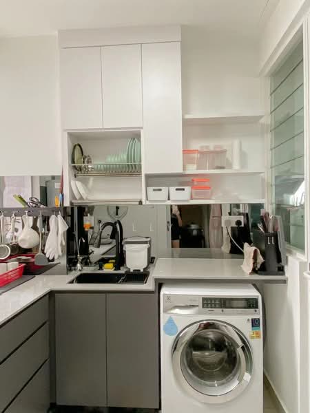 Kondominium untuk Dijual di Setia Sky Ville - Lilly . - Kitchen - PropertyGuru.com.my