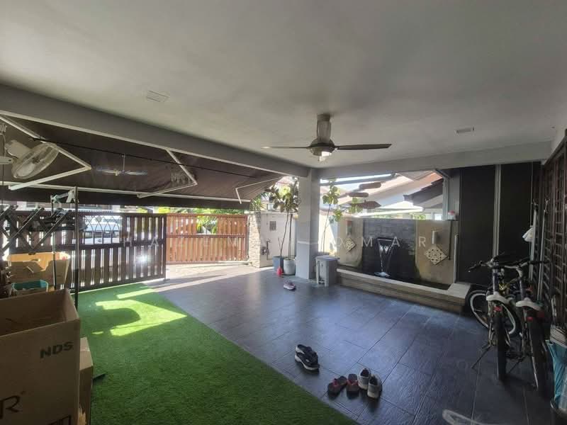 Rumah Teres 2-Tingkat untuk Dijual di Bandar Nusaputra (Puchong) - Hazeman Omar - Exterior - PropertyGuru.com.my