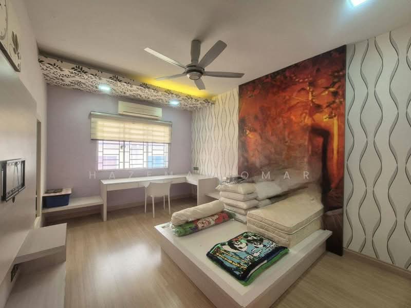 Rumah Teres 2-Tingkat untuk Dijual di Bandar Nusaputra (Puchong) - Hazeman Omar - Bedroom - PropertyGuru.com.my