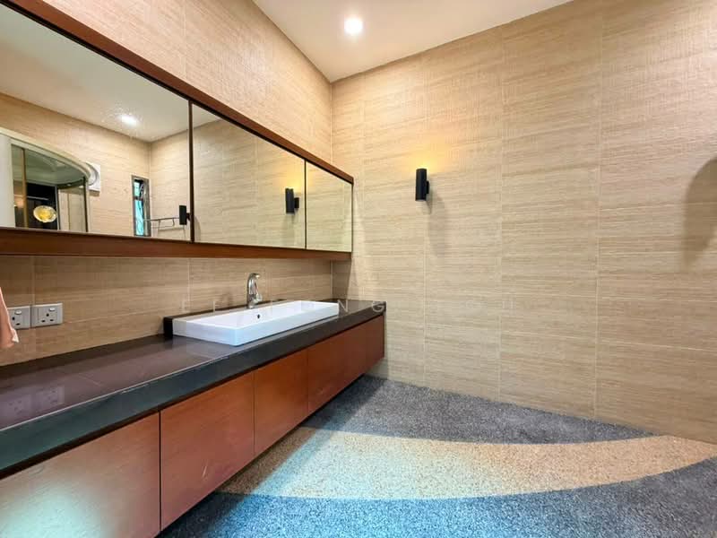 Rumah Berkembar untuk Dijual di Taman Impian Emas (Skudai) - Ee Fong Toh - Bathroom - PropertyGuru.com.my