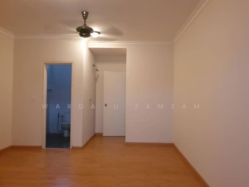 2.5-storey Terraced House for Sale in Presint 18 (Putrajaya) - Wardatu Zamzam - Living Room - PropertyGuru.com.my