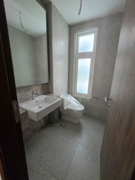 3-storey Terraced House for Rent in Tanjung Tokong (Penang) - A Ee Ee - Bathroom - PropertyGuru.com.my
