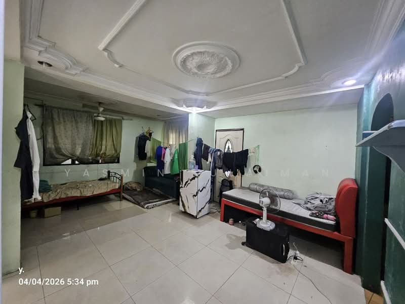 Rumah Teres 2-Tingkat untuk Dijual di Taman Dato Senu (Sentul) - Yasmin Sulaiman - Living Room - PropertyGuru.com.my