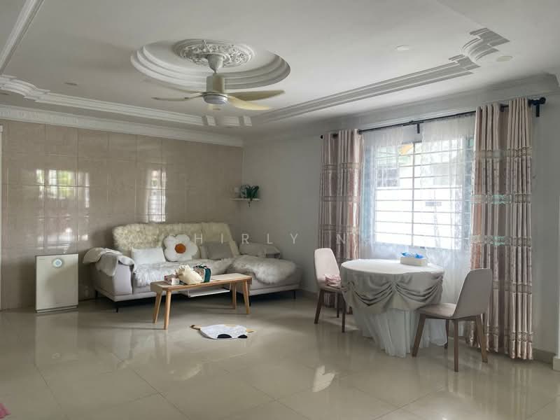 Rumah Banglo untuk Dijual di Rawang (Selangor) - Shirly Ng - Living Room - PropertyGuru.com.my