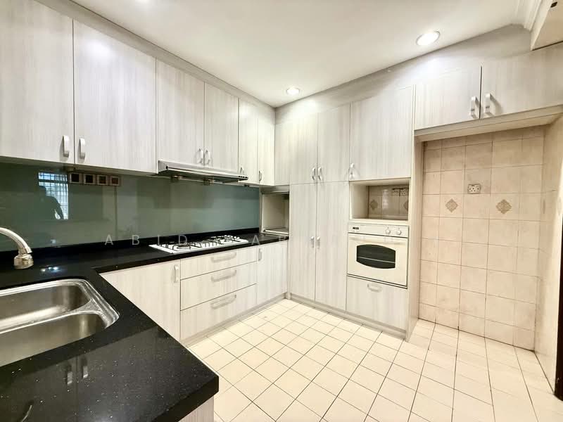 Condominium for Sale at Menara Duta 2 - Abid Sabarudin - Kitchen - PropertyGuru.com.my