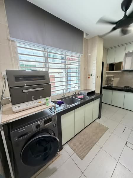 2-storey Terraced House for Rent in Bangi Avenue Fasa 1 (Kajang) - Eric Teoh - Kitchen - PropertyGuru.com.my