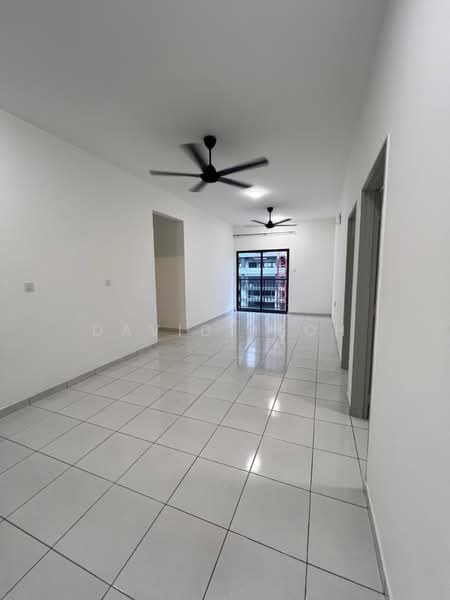 Kediaman Servis untuk Disewa di Residensi Mutiara Kajang 2 - David Teoh - Corridor - PropertyGuru.com.my
