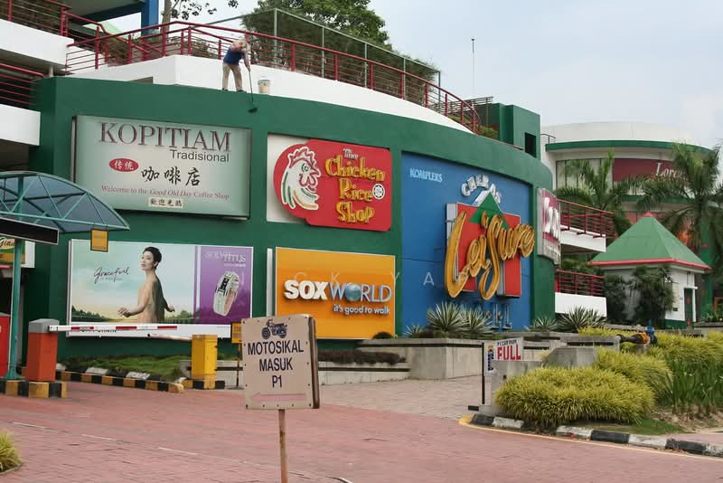Rumah Berkembar untuk Dijual di Taman Desa Aman (Cheras) - Nick Yap - Exterior - PropertyGuru.com.my