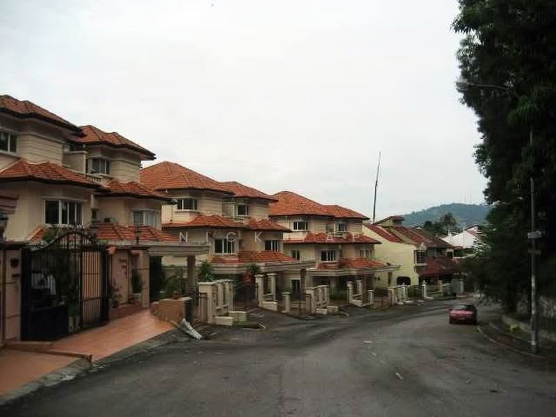 Rumah Berkembar untuk Dijual di Taman Desa Aman (Cheras) - Nick Yap - Exterior - PropertyGuru.com.my