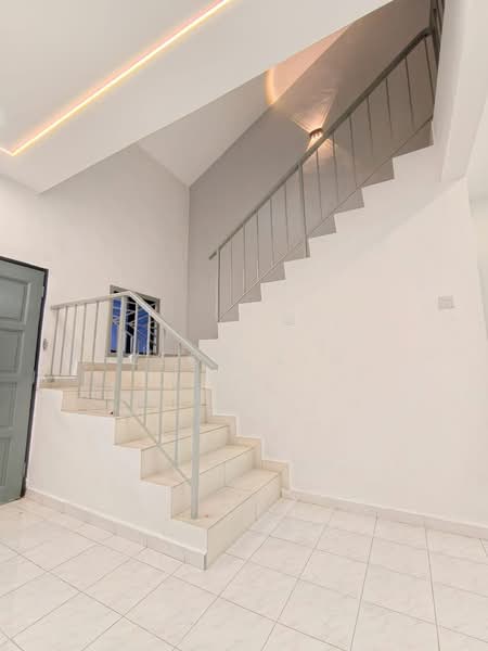 2-storey Terraced House for Sale in Bandar Seri Alam (Masai) - Zeon Lim - Interior - PropertyGuru.com.my