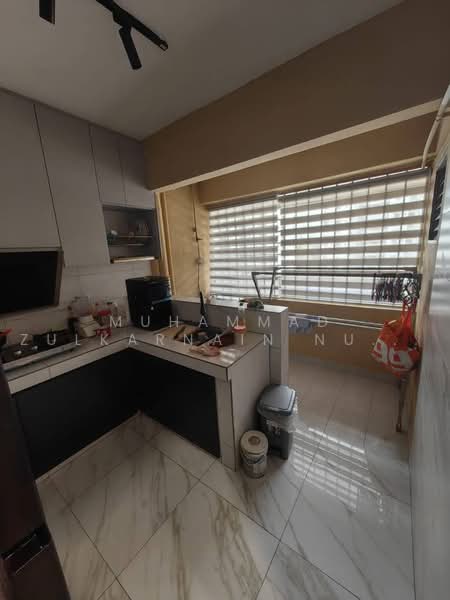 Condominium for Rent at Seri Mas Condominium - Muhammad Zulkarnain Nur Salim - Kitchen - PropertyGuru.com.my