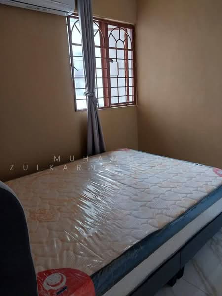 Condominium for Rent at Seri Mas Condominium - Muhammad Zulkarnain Nur Salim - Bedroom - PropertyGuru.com.my