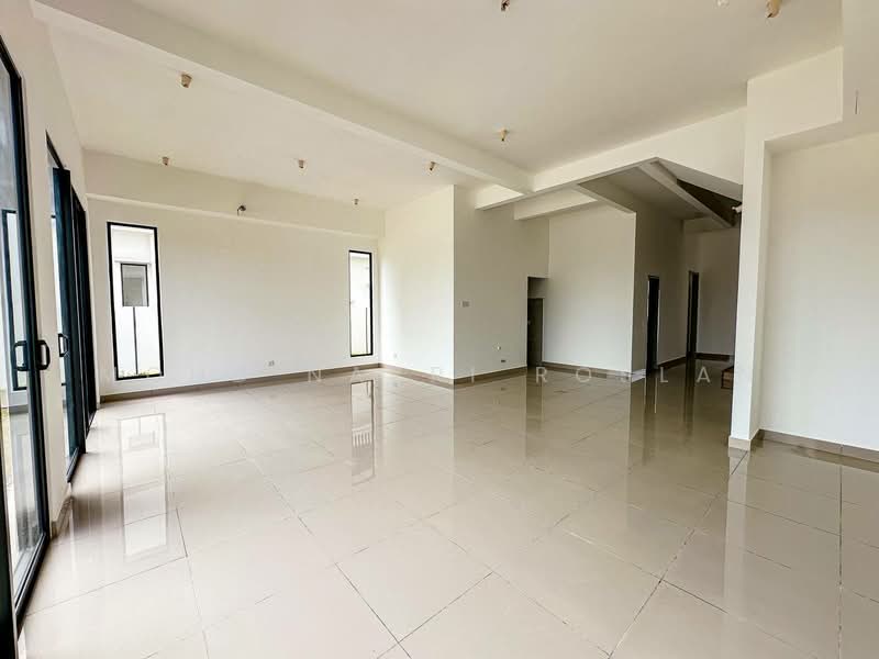 Rumah Berkembar untuk Dijual di Cyber 10 (Cyberjaya) - Mohd Nazri Roslan - PropertyGuru.com.my