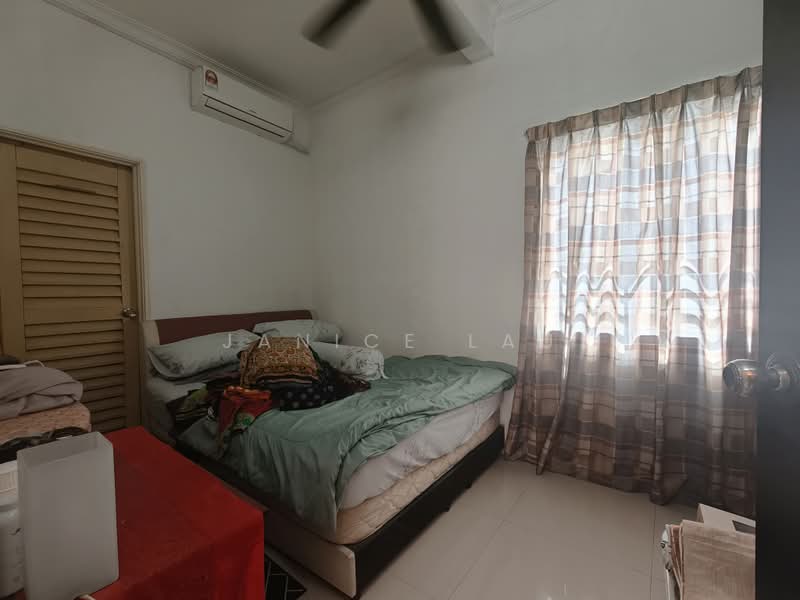 2-storey Terraced House for Sale in Bandar Damai Perdana (Cheras) - Janice Lau - Bedroom - PropertyGuru.com.my