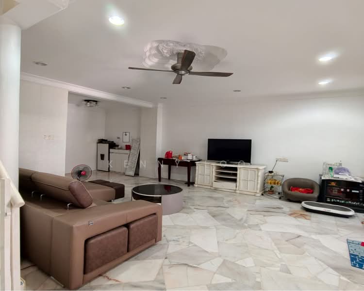 Rumah Teres 2-Tingkat untuk Dijual di Bukit Ubi (Kuantan) - Kenny Loo - Living Room - PropertyGuru.com.my