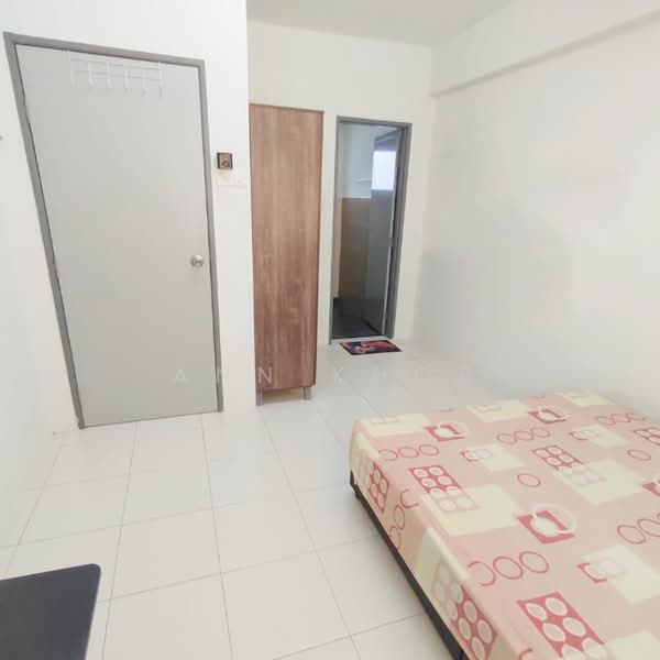 Pangsapuri untuk Disewa di Pangsapuri Suria 1 Batu Kawan - Ann Khor - Bedroom - PropertyGuru.com.my