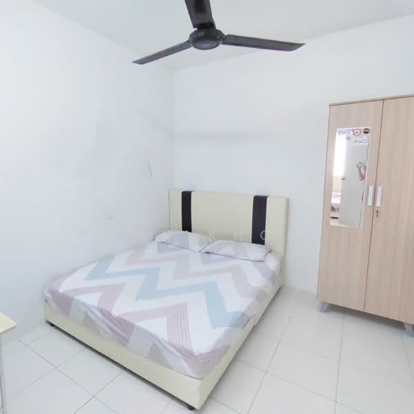 Pangsapuri untuk Disewa di Pangsapuri Suria 1 Batu Kawan - Ann Khor - Bedroom - PropertyGuru.com.my